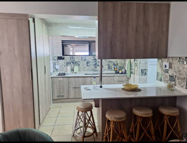 3 BEDROOM HOUSE FOR SALE IN MANABA BEACH